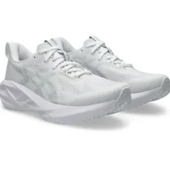 Asics Novablast 5