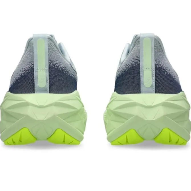 Asics Novablast 4