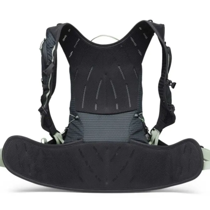 Black Diamond Pursuit 15 Backpack