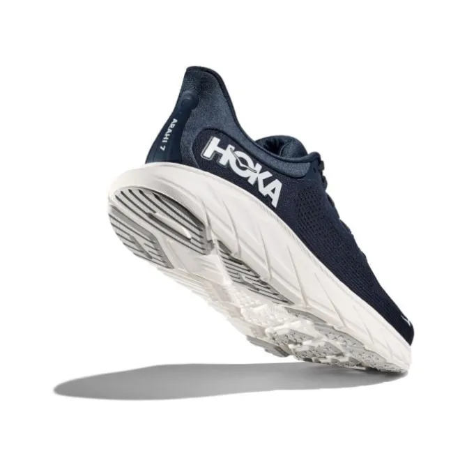 Hoka Arahi 7