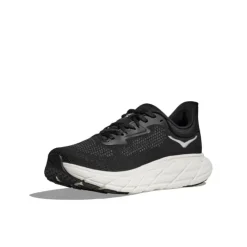 Hoka Arahi 7