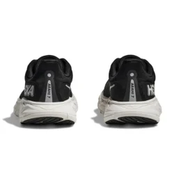 Hoka Arahi 7