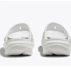 Hoka ORA Recovery Slide 3