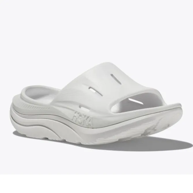 Hoka ORA Recovery Slide 3