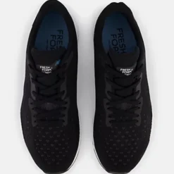 New Balance Fresh Foam Tempo v2