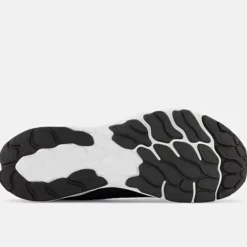 New Balance Fresh Foam Tempo v2