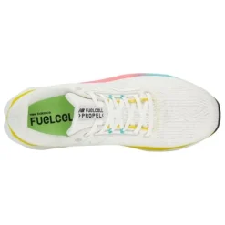 New Balance FuelCell Propel v5