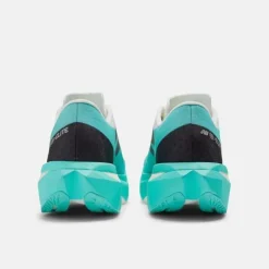 New Balance FuelCell SuperComp Elite V4