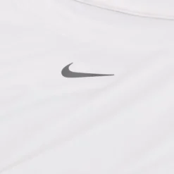 Nike Dri-FIT One Classic Short Sleeve Tee