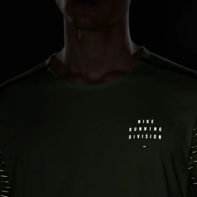 Nike Dri-Fit Rise 365 Run Division Tee