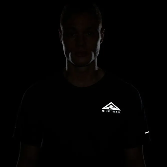 Nike Dri-FIT Solar Chase Short Sleeve Tee