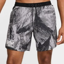 Nike Dri-FIT Trail Stride MB 7in Shorts
