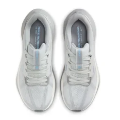Nike Structure 25