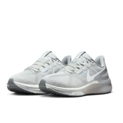 Nike Structure 25