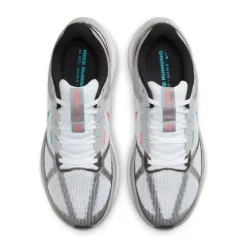 Nike Structure 25