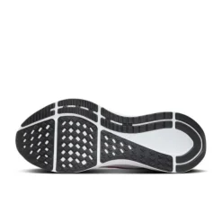 Nike Structure 25