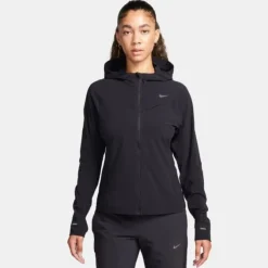 Nike Swift UV Jacket