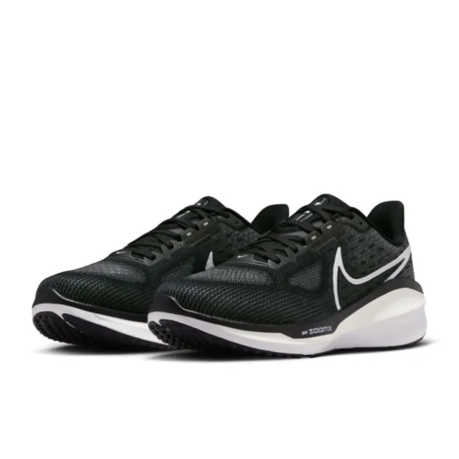 Nike Vomero 17