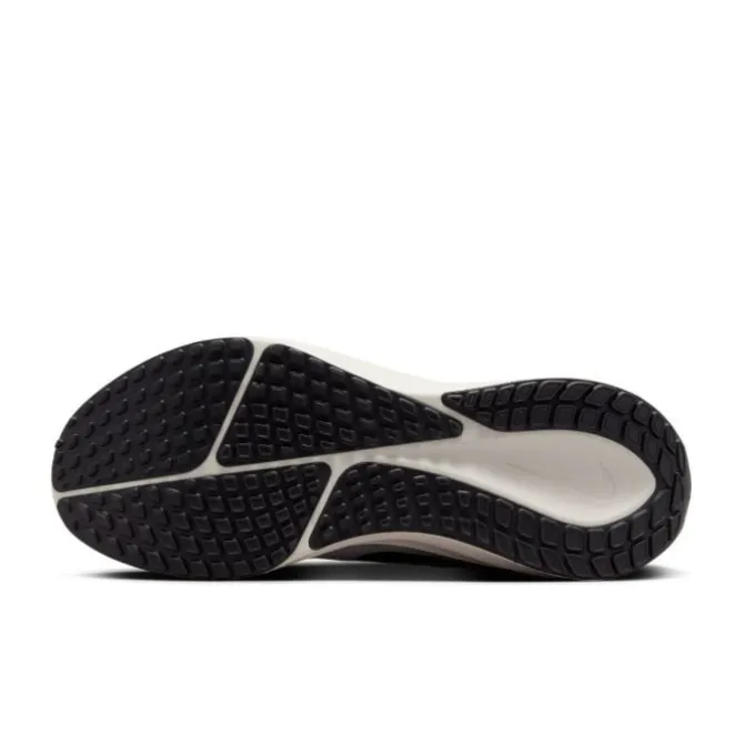Nike Vomero 17