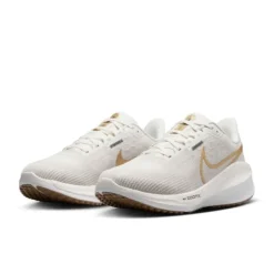 Nike Vomero 17