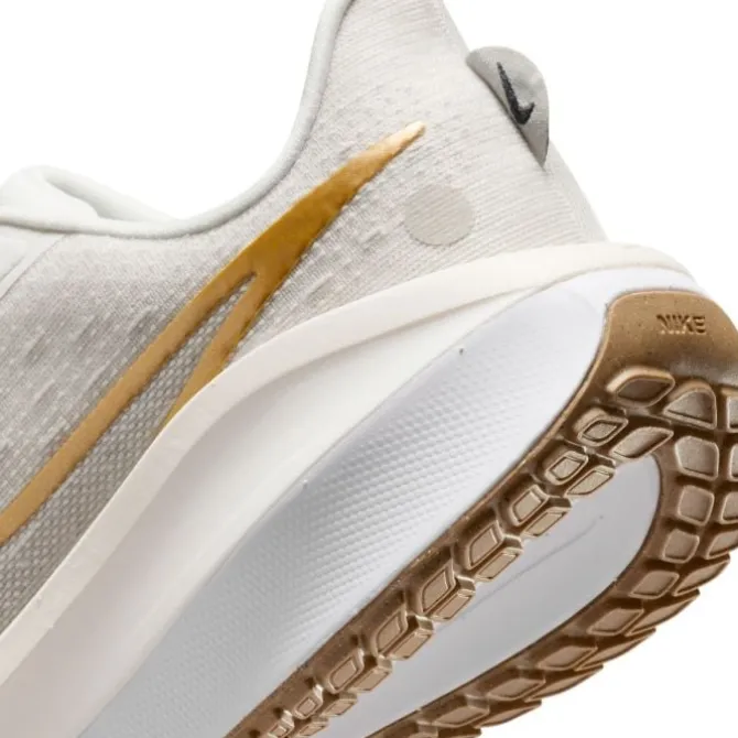 Nike Vomero 17