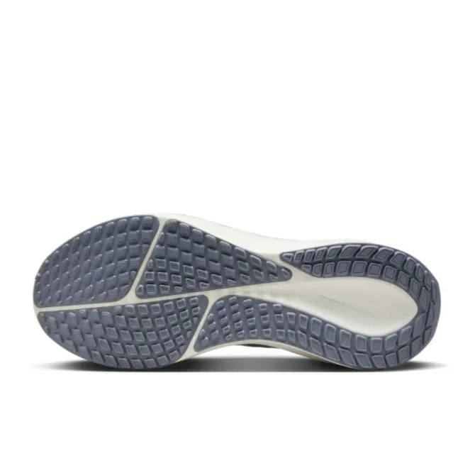 Nike Vomero 17