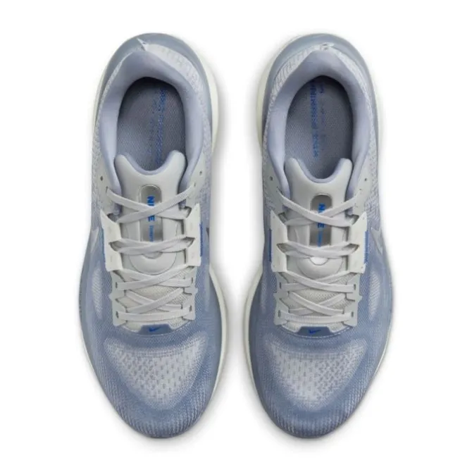 Nike Vomero 17