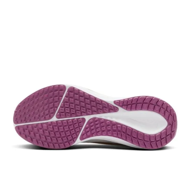 Nike Vomero 17