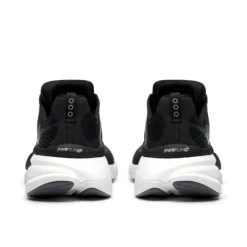 Saucony Hurricane 24