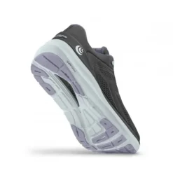 Topo Athletic Phantom 2